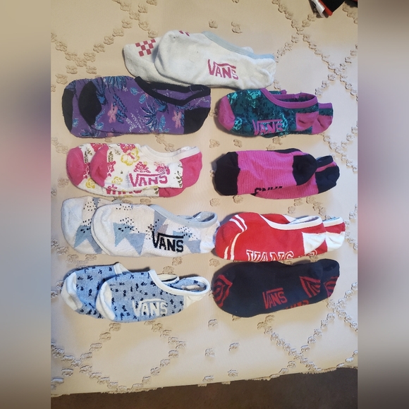 Van glitter marshmallow shoes with 9 pair no show scans socks - Picture 10 of 12